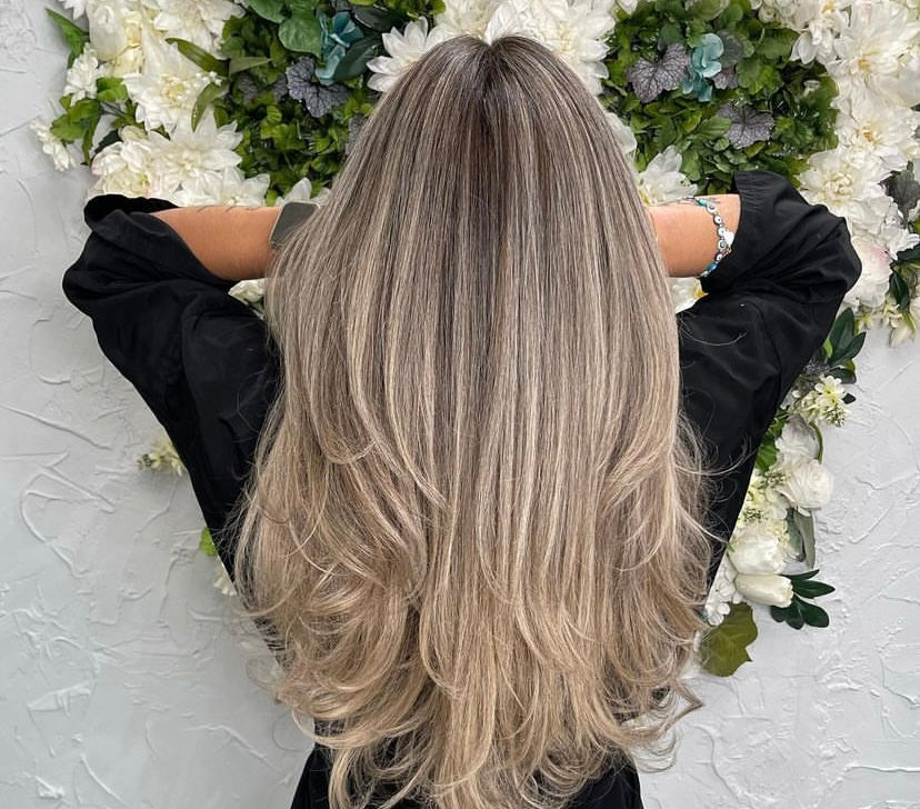 If you were to hair extensions, which one would you choose (i tip/tape in/halo/clip in hair extensions)